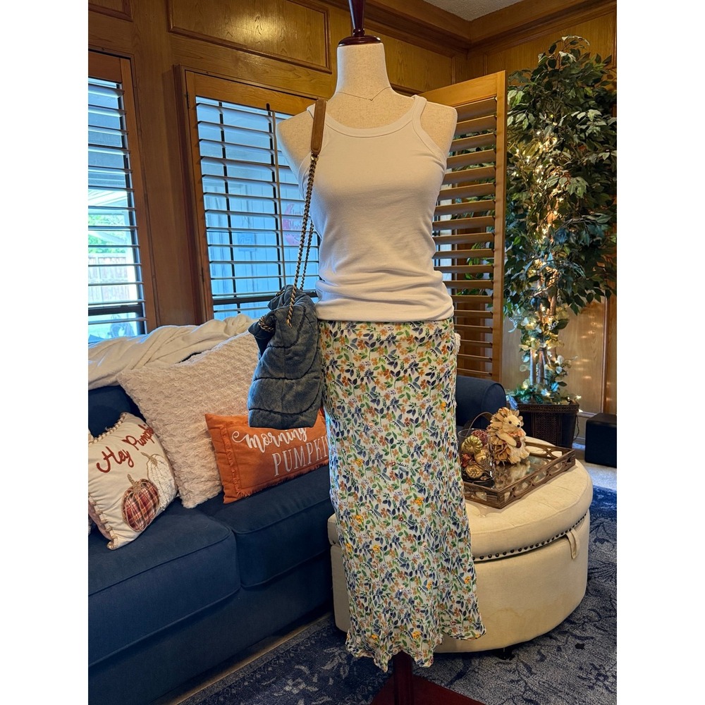 Anthropologie Maeve Floral Rhinestonee Midi Skirt – Size MEDIUM - Picture 2 of 12